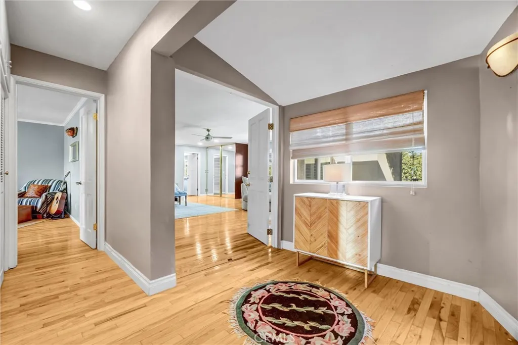 4121 Country Club Drive, Lakewood, California 90712 home-pic-34